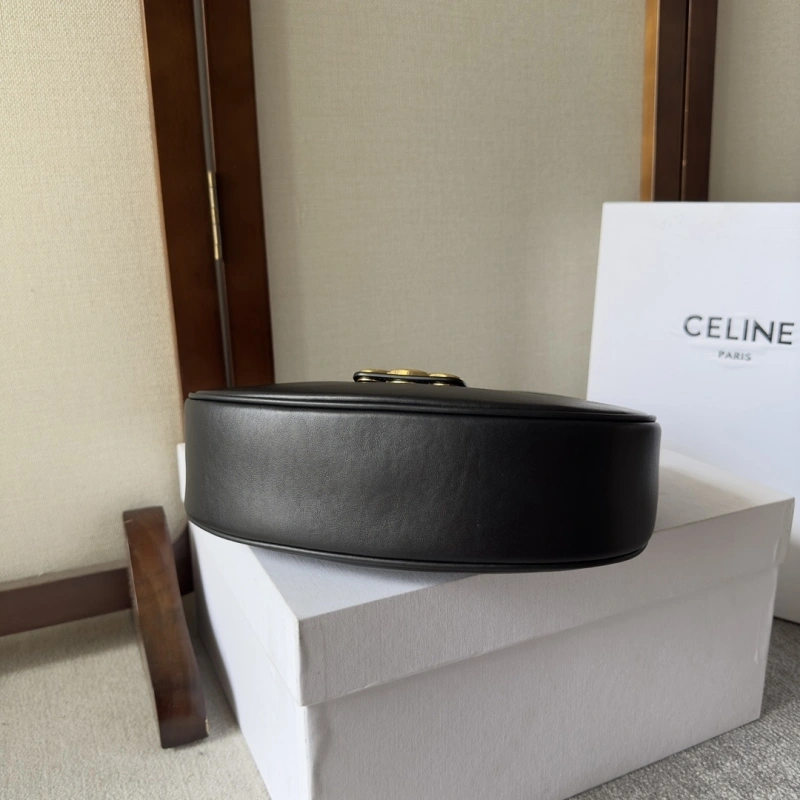 Comfortable Cxlxne Top Handle Bags 83543