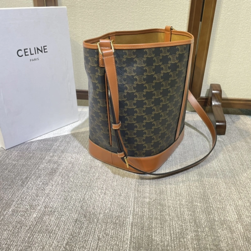 Cxlxne Bucket Bags Bold 83691