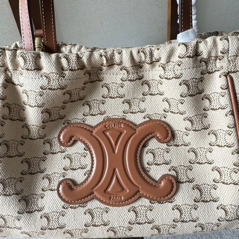 Resilient Cxlxne Shoulder Bags 80825