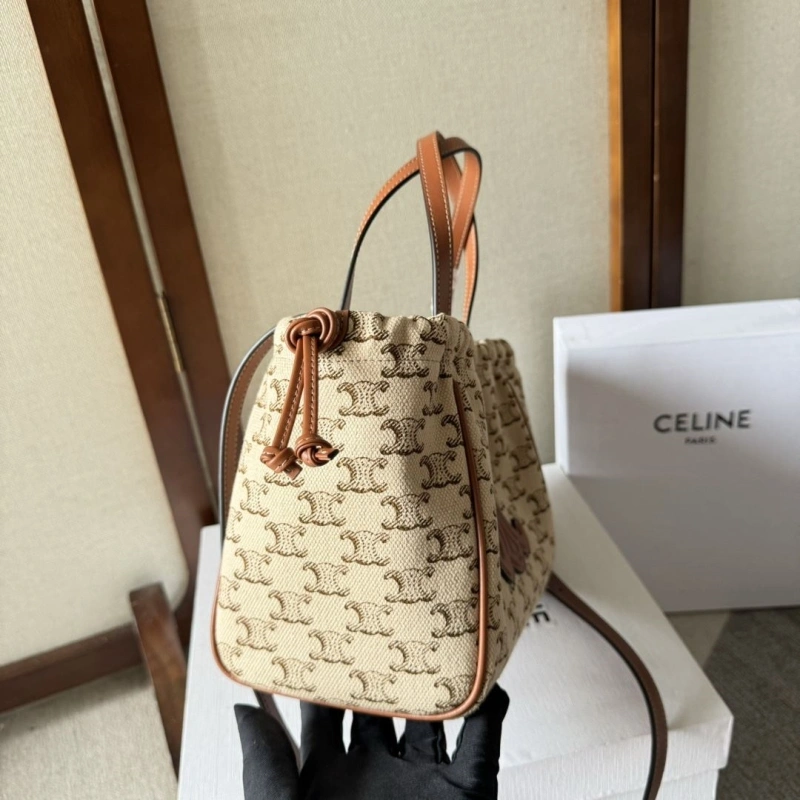 Resilient Cxlxne Shoulder Bags 80825