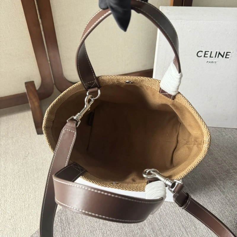 Fashionable Cxlxne Shoulder Bags 80864
