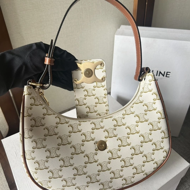 Practical Cxlxne Top Handle Bags 80771