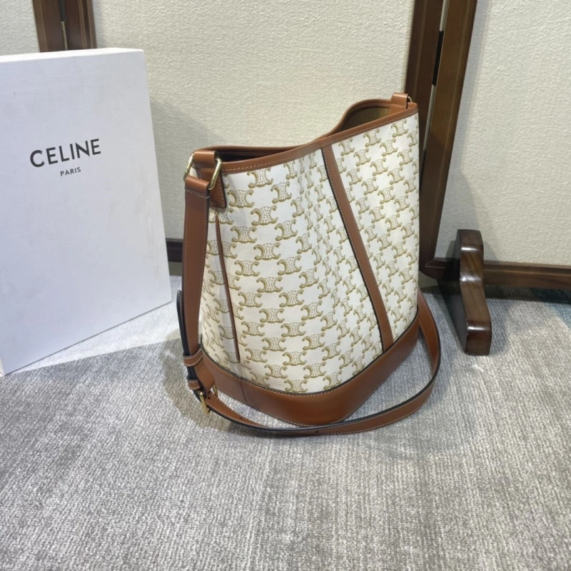 Elegant Cxlxne Shoulder Bags 80796