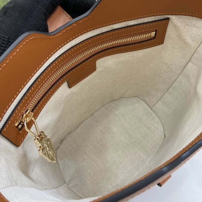 Gxccx Bucket Bags StreetReady 47701
