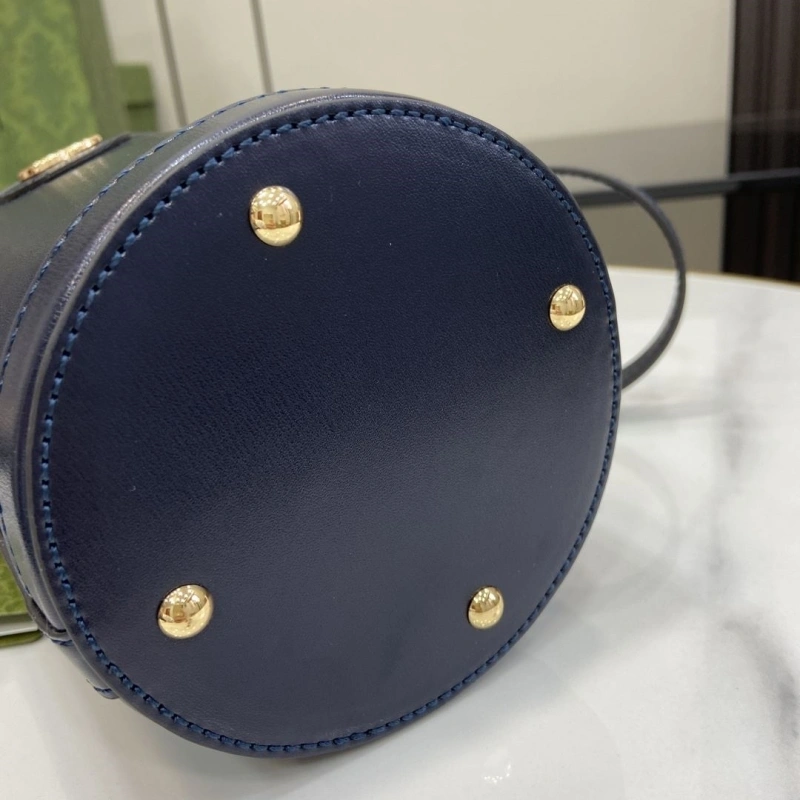 WellDesigned Gxccx Bucket Bags 47677
