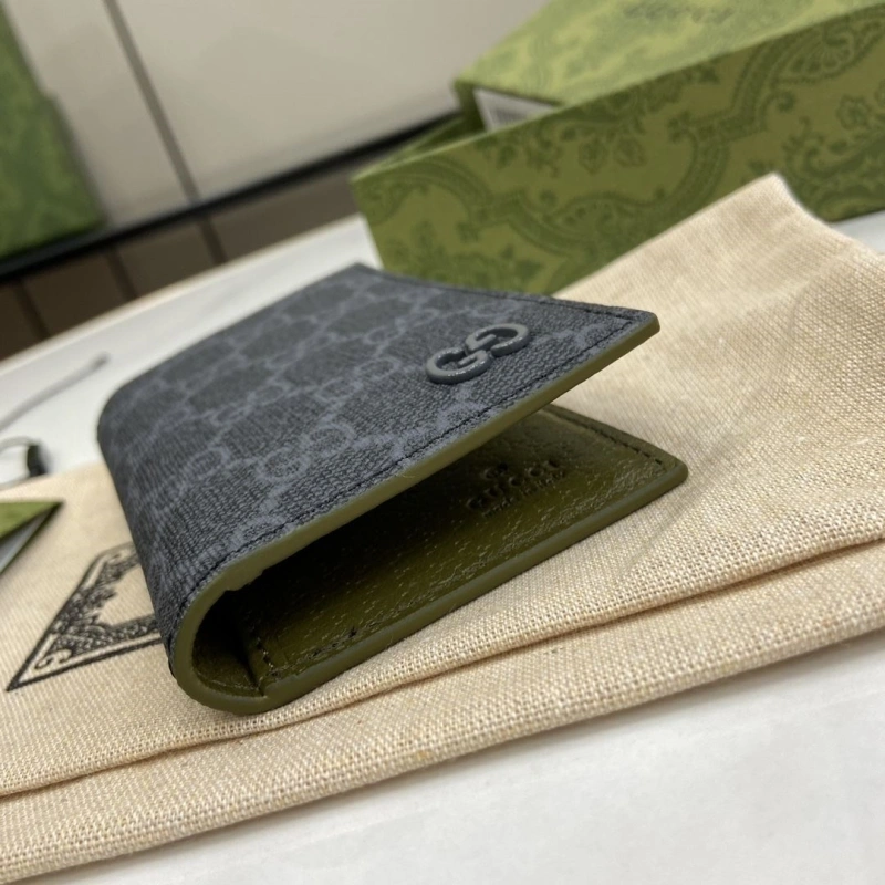 Compact Gxccx Wallets & Purse 46994