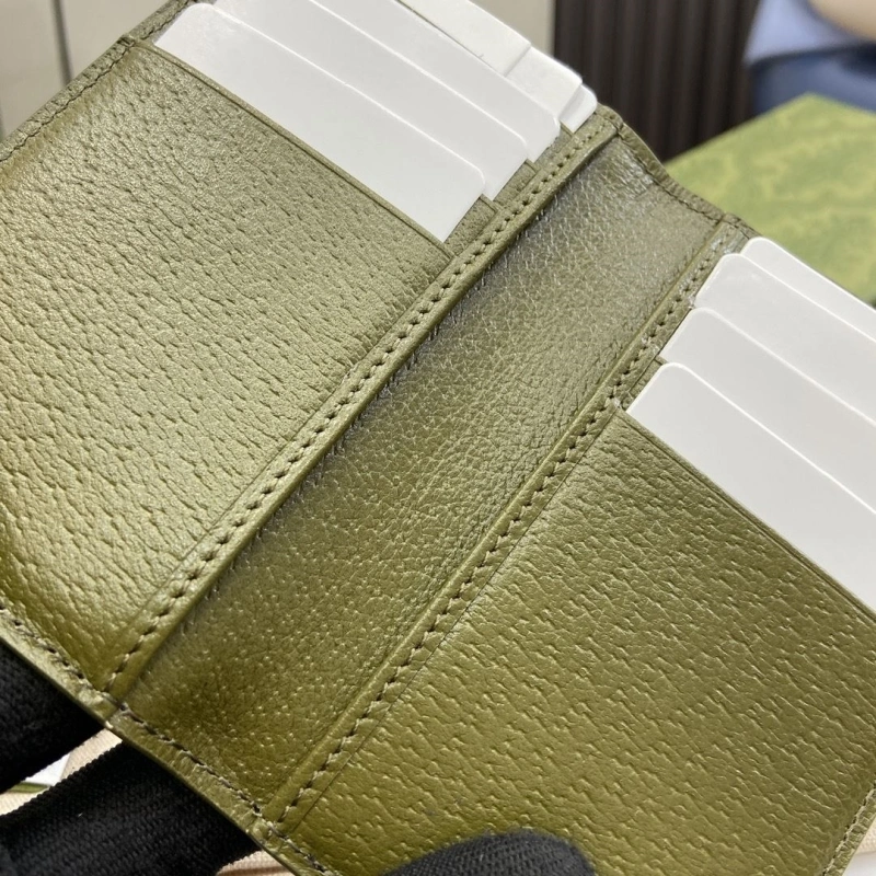 Compact Gxccx Wallets & Purse 46994