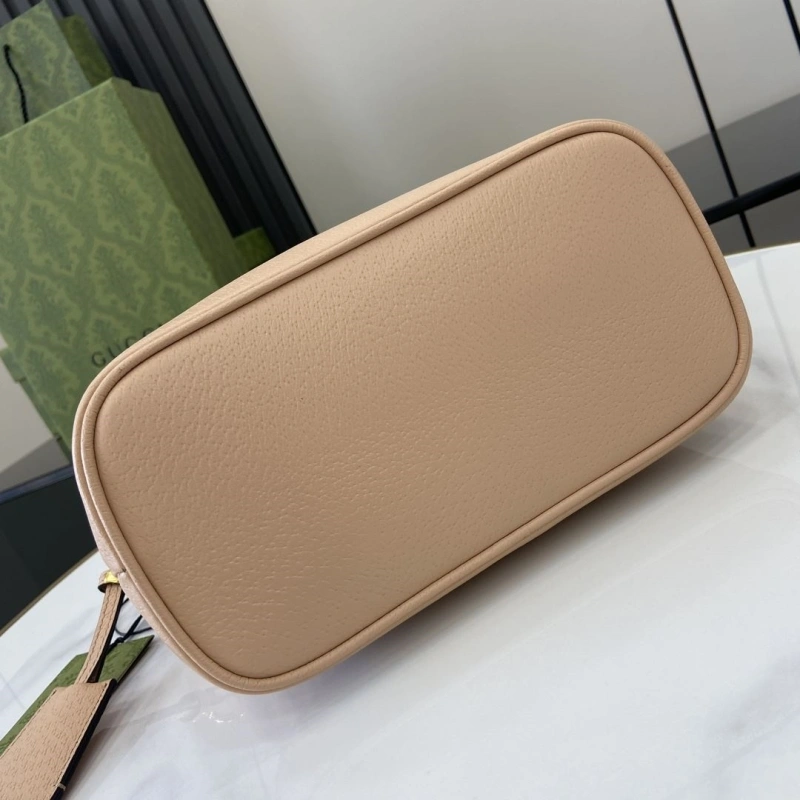 Comfortable Gxccx Top Handle Bags 47204
