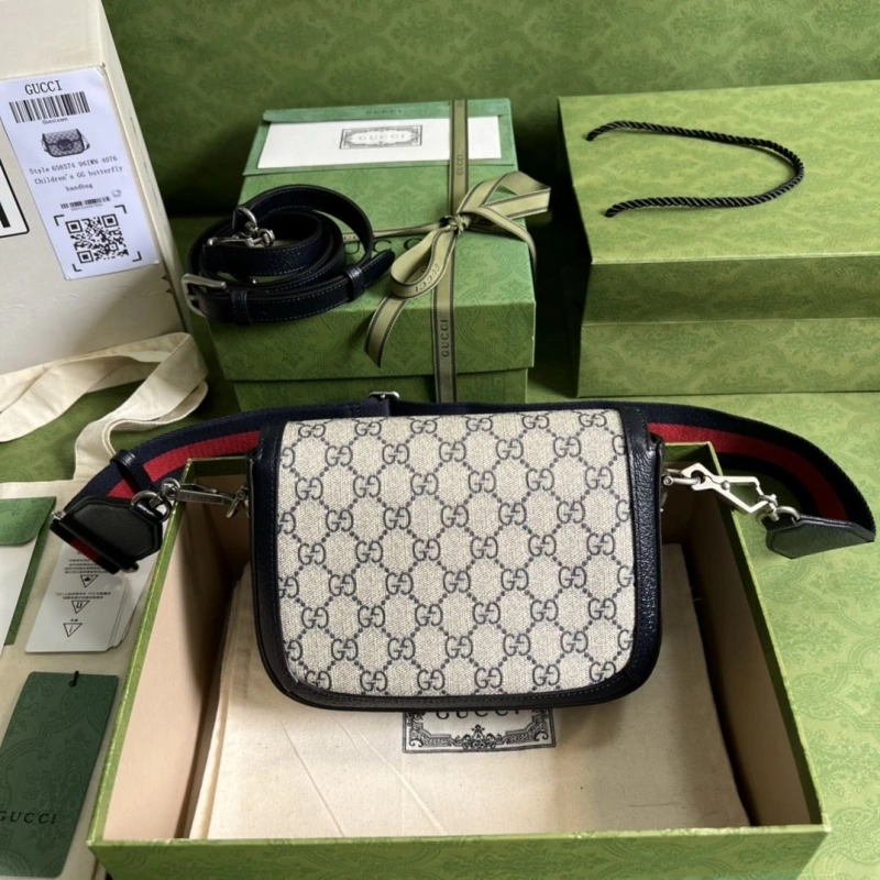Minimalist Gxccx Clutch Bags 47653
