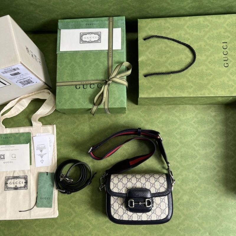 Minimalist Gxccx Clutch Bags 47653