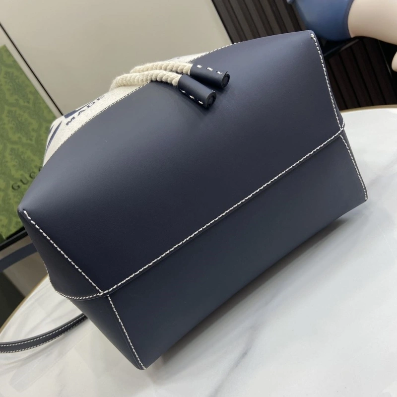 Bold Gxccx Bucket Bags 47672
