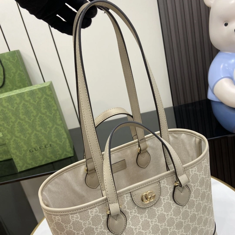 Minimalist Gxccx Shopping Bags 47291