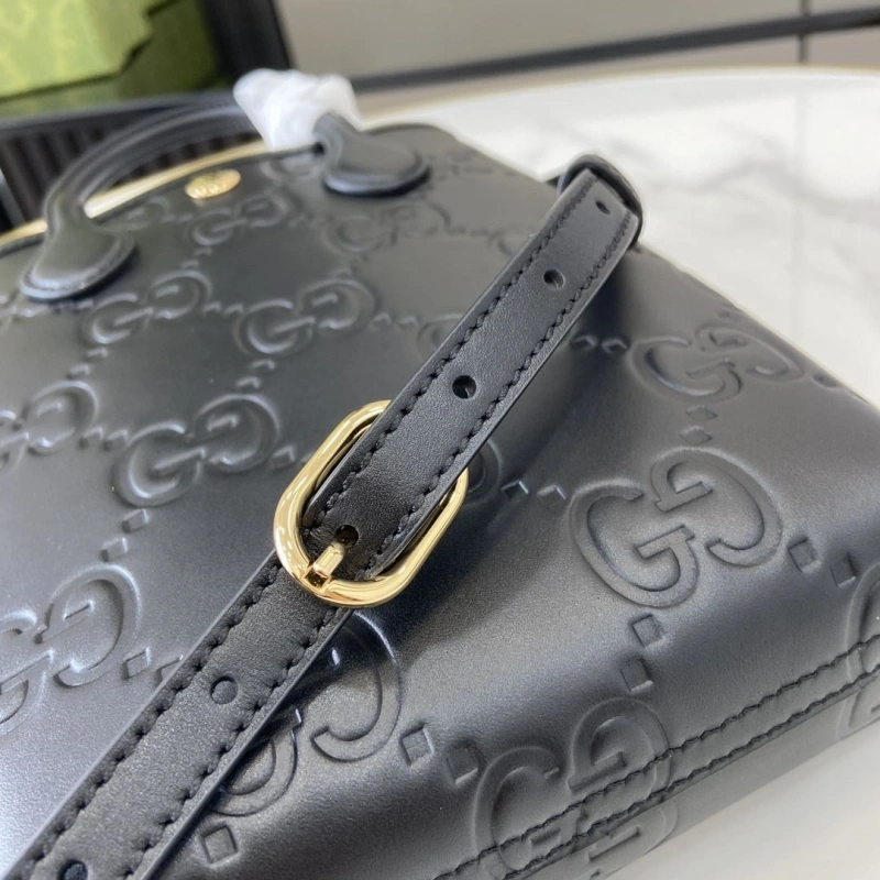 Resilient Gxccx Top Handle Bags 47148