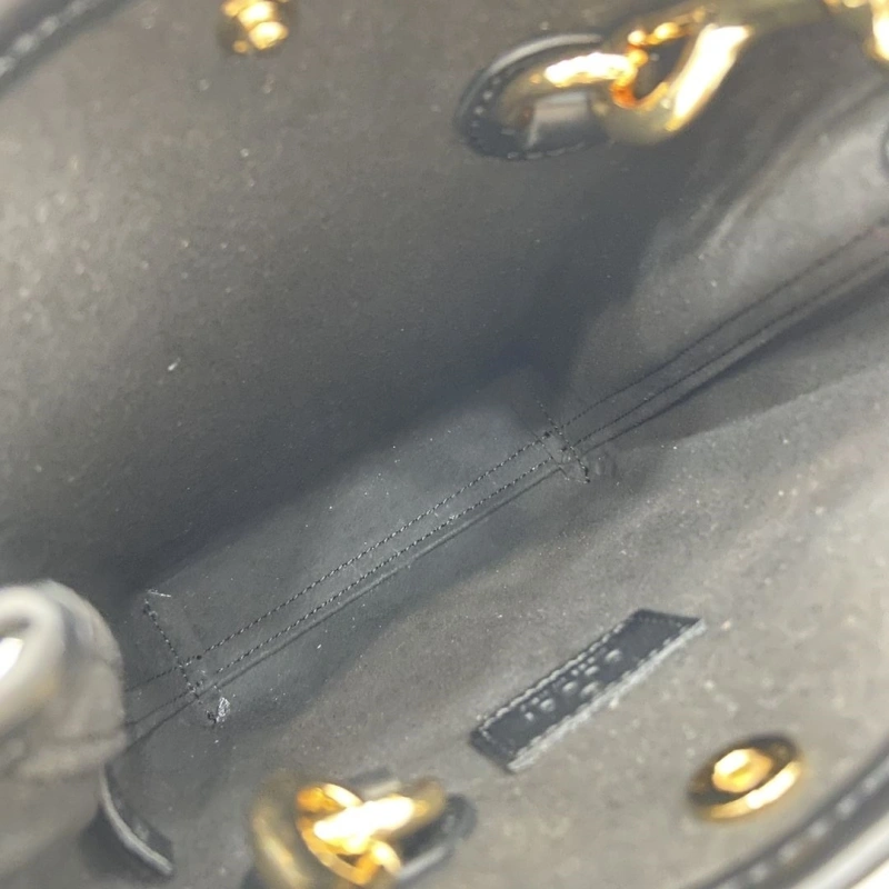 Resilient Gxccx Top Handle Bags 47148