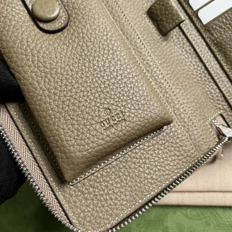 Reliable Gxccx Clutch Bags 47638