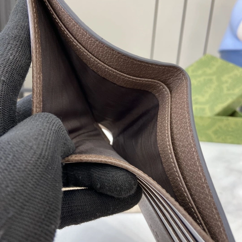 Comfortable Gxccx Wallets & Purse 46944