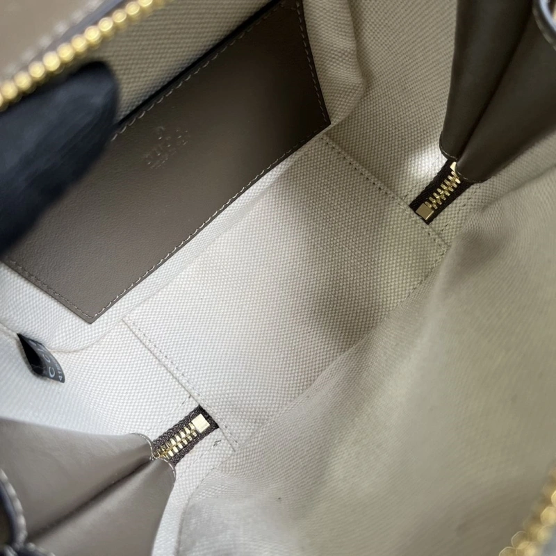 Gxccx Top Handle Bags Vibrant 47110
