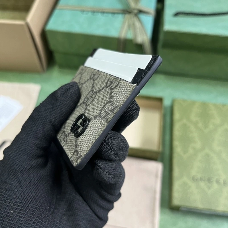 Versatile Gxccx Wallets & Purse 46907