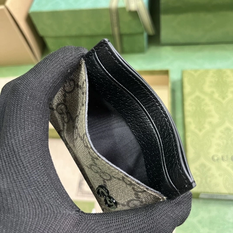 Versatile Gxccx Wallets & Purse 46907