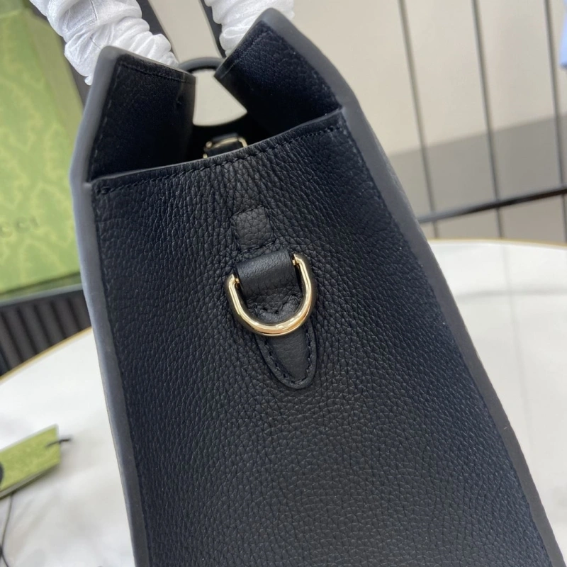 WellDesigned Gxccx Top Handle Bags 47119