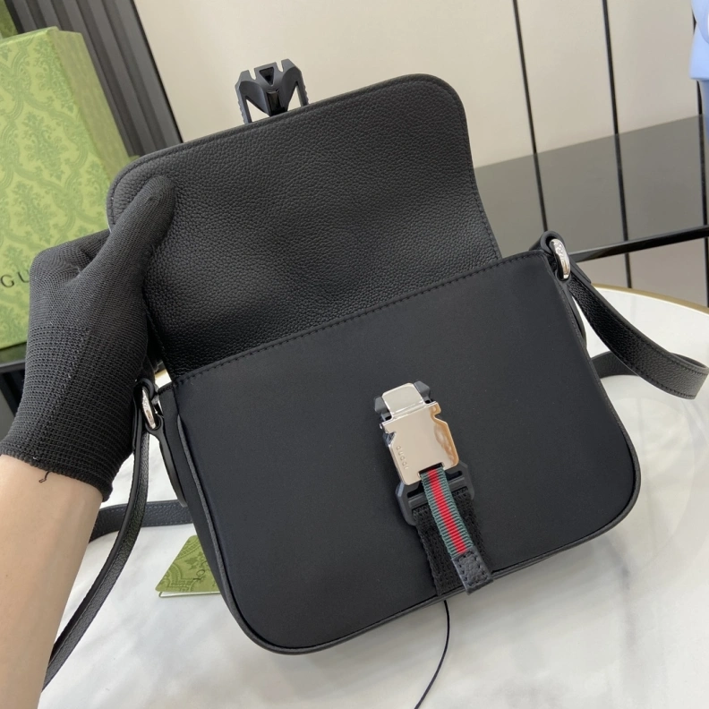 Sleek Gxccx Satchel Bags 45520