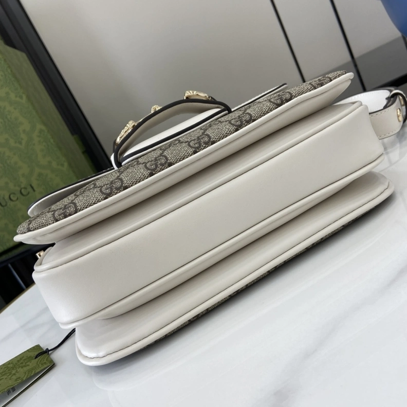 Versatile Gxccx Clutch Bags 45531