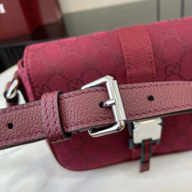 Gxccx Satchel Bags Sleek 45506
