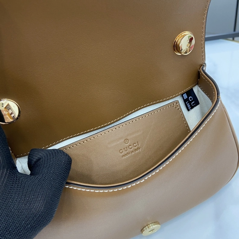 Vibrant Gxccx Satchel Bags 45500