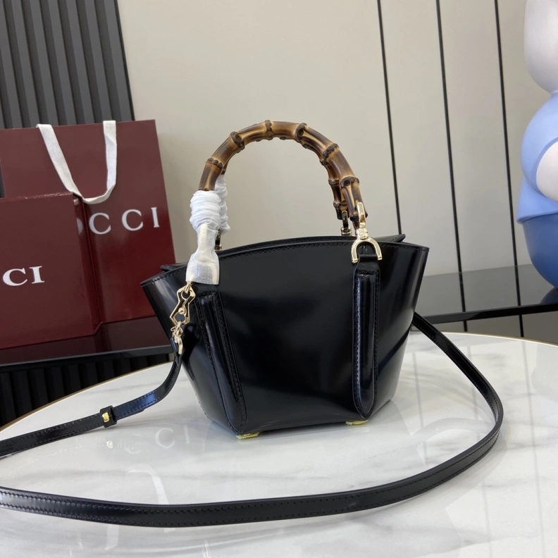 Resilient Gxccx Top Handle Bags 45435