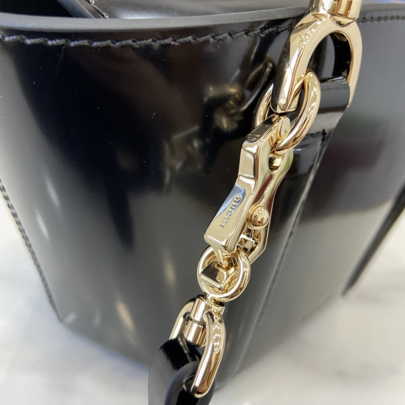 Resilient Gxccx Top Handle Bags 45435