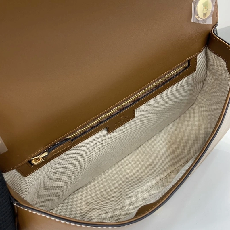 Stylish Gxccx Top Handle Bags 39288