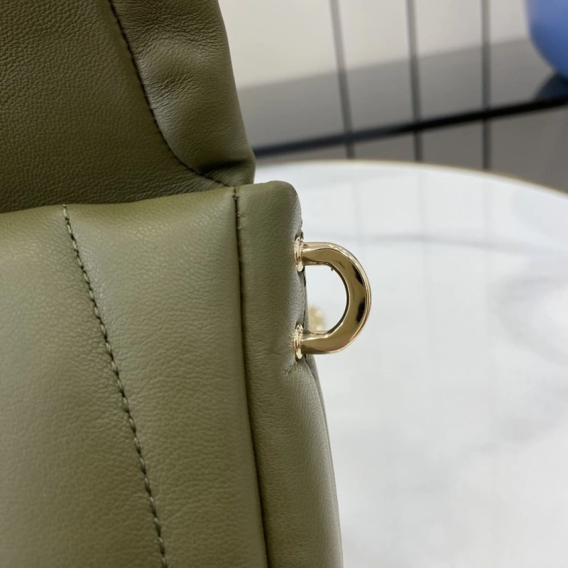 Fashionable Gxccx Top Handle Bags 39198