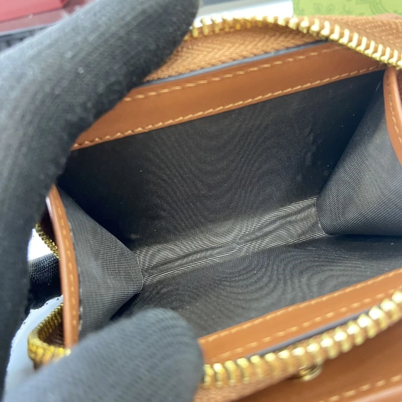 Fashionable Gxccx Wallets & Purse 39055