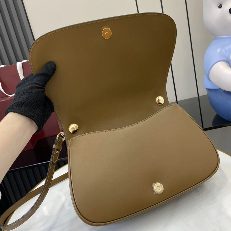Comfortable Gxccx Top Handle Bags 39218