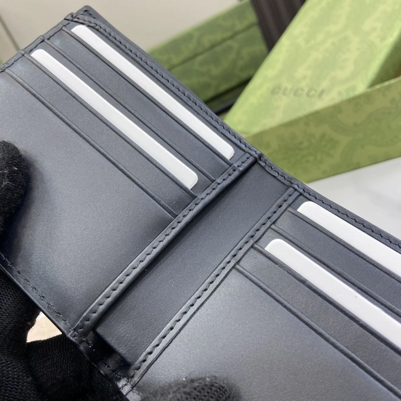 Gxccx Wallets & Purse Sleek 39001