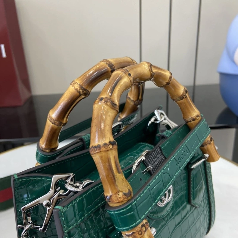 Bold Gxccx Top Handle Bags 39165
