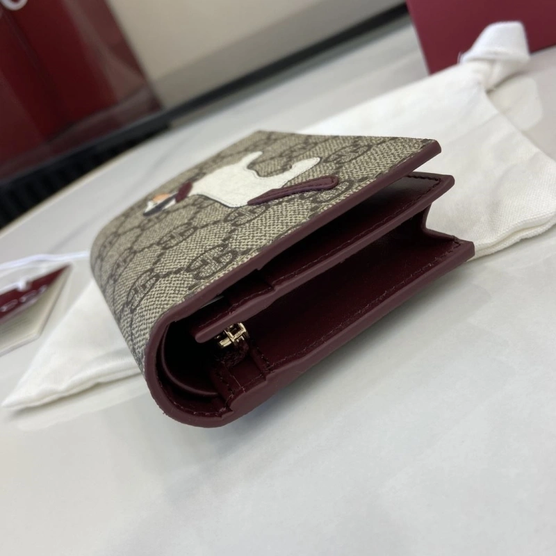 Functional Gxccx Wallets & Purse 39020