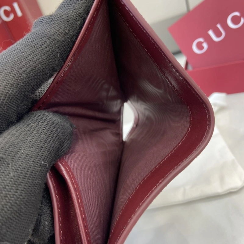 Functional Gxccx Wallets & Purse 39020