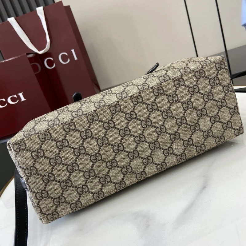Bold Gxccx Shopping Bags 39256