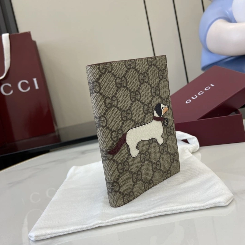 Cozy Gxccx Wallets & Purse 39021