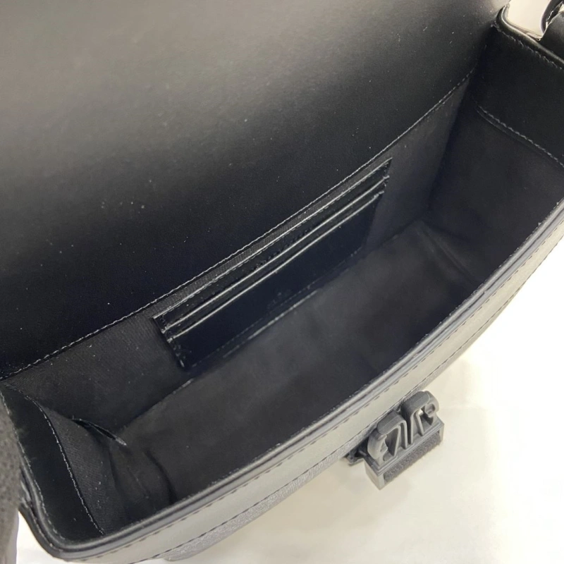 Unique Gxccx Satchel Bags 39378