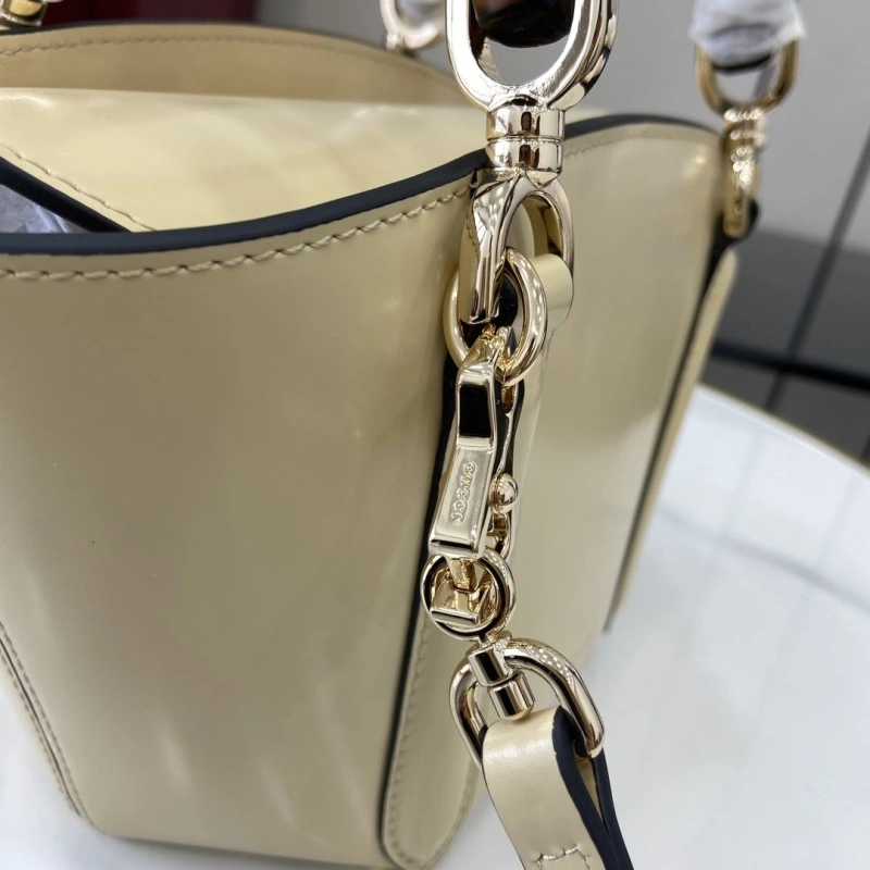 Gxccx Top Handle Bags WellDesigned 39105