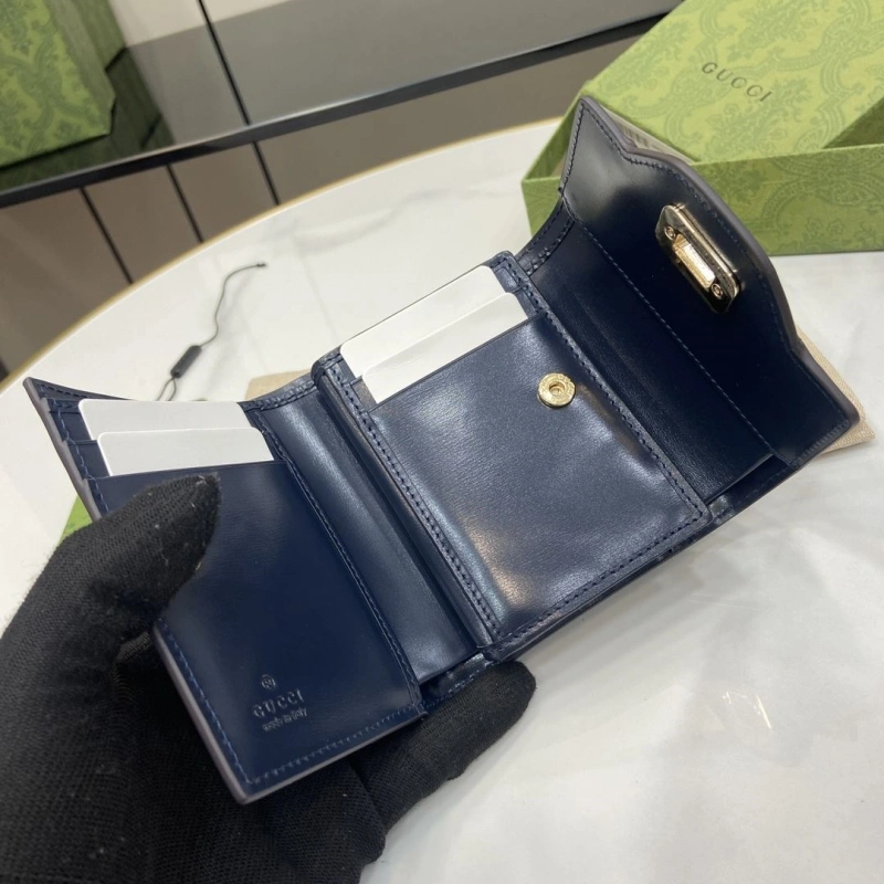 Fashionable Gxccx Wallets & Purse 38902