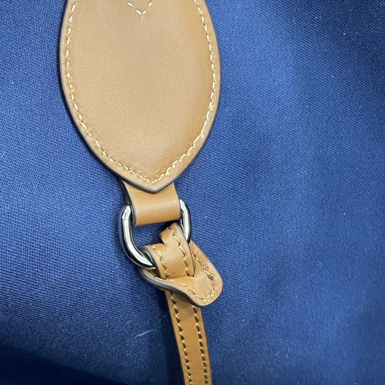 Compact Gxccx Shopping Bags 38543