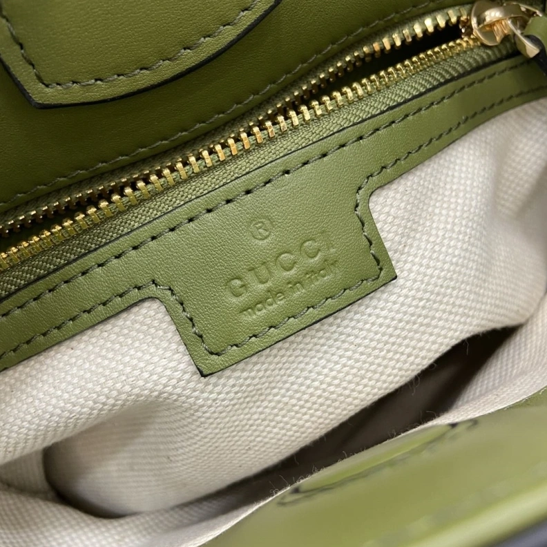 Gxccx Bucket Bags ModernLook 38747