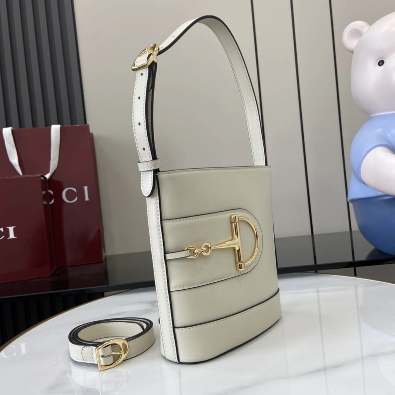Stylish Gxccx Bucket Bags 38721