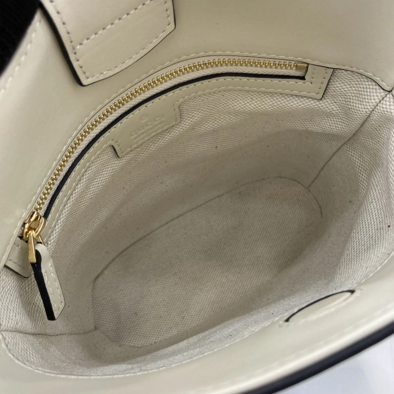 Stylish Gxccx Bucket Bags 38721