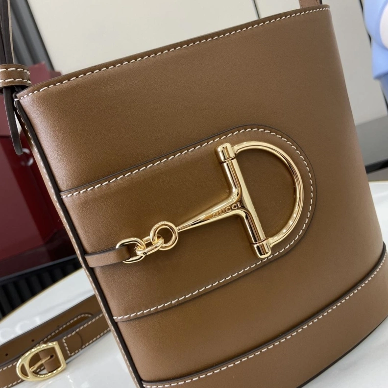 Gxccx Bucket Bags Compact 38722