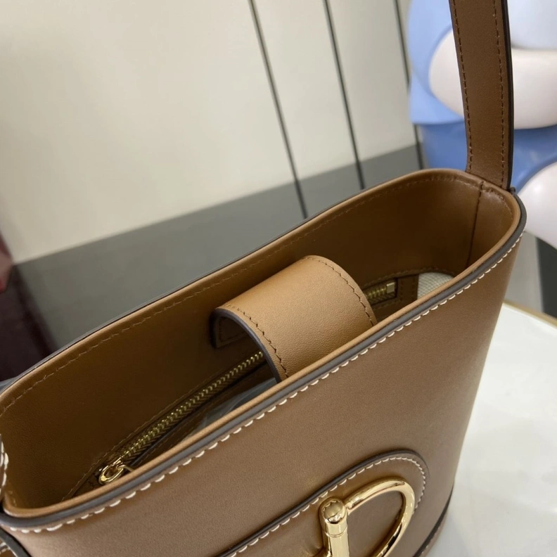 Gxccx Bucket Bags Compact 38722