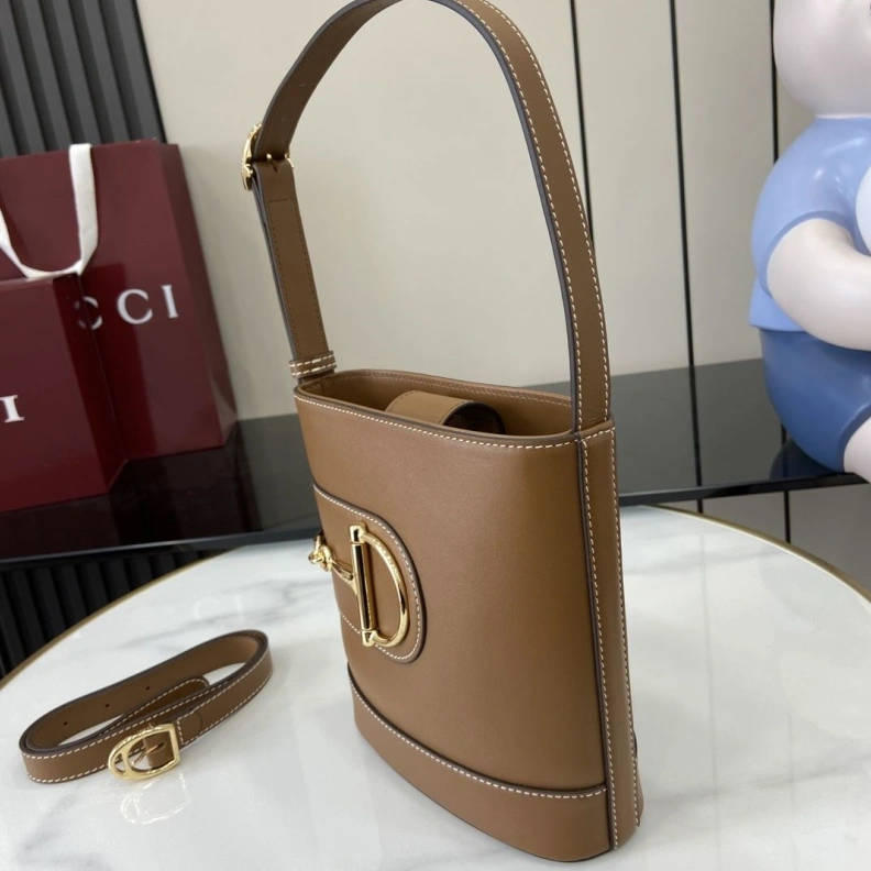 Gxccx Bucket Bags Compact 38722